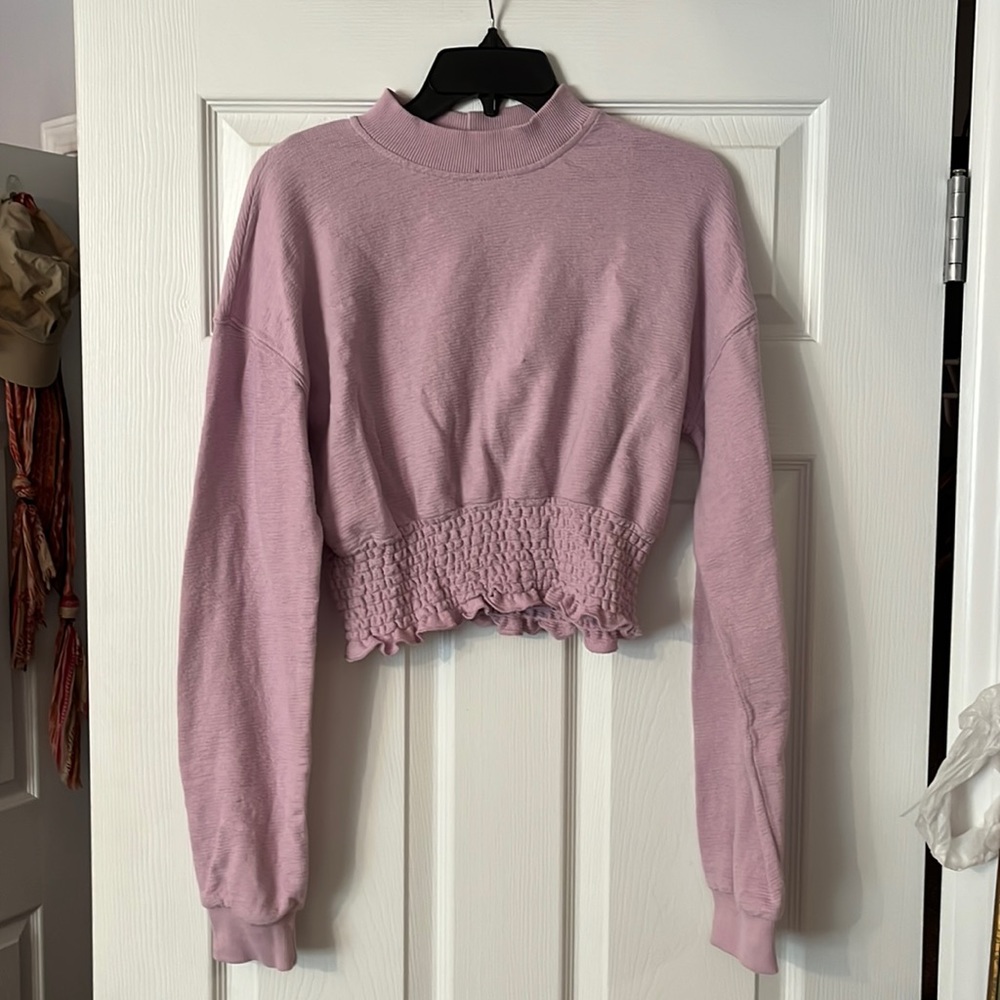 KLD cropped sweater size medium